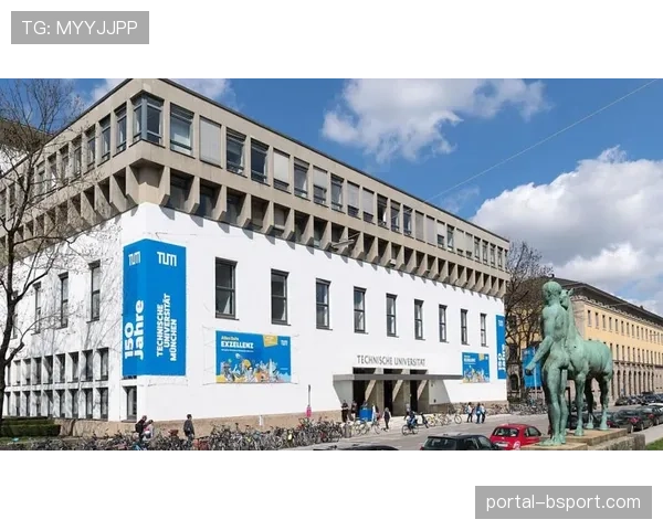 拜仁慕尼黑青训营与慕尼黑工业大学合作开设运动科学课程 拜仁慕尼黑青训营与慕尼黑工业大学合作开设运动科学课程