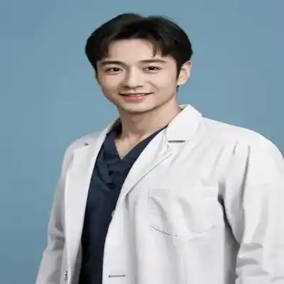 伍怡志
